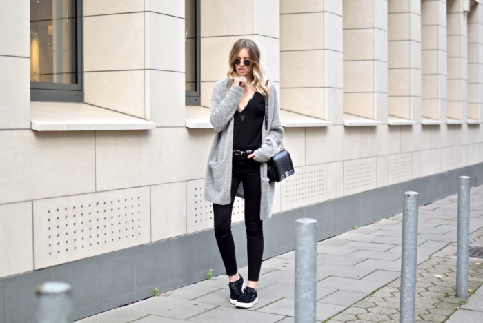 Basics – Grey Oversized Cardigan – Shoppisticated
