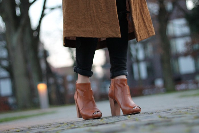 Braune Heels von Zara