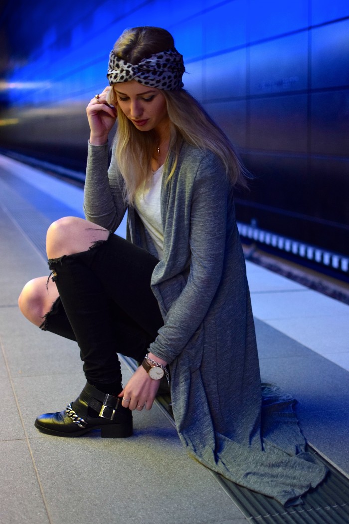 grey cardigan and black pants